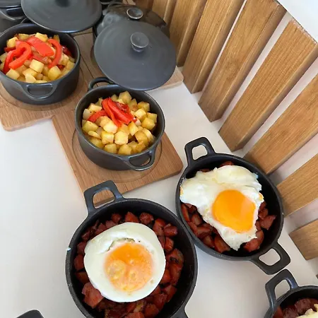 Gæstehus Majesty Charming 3*