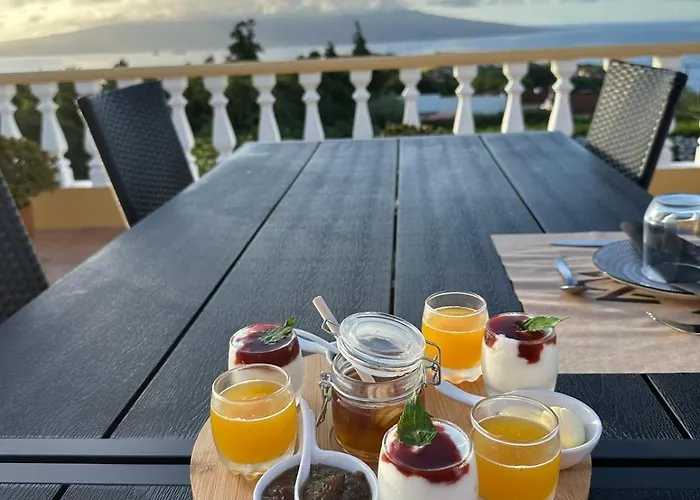 Guest house Majesty Charming